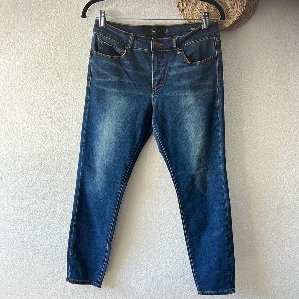 Tahari Chloe Fit Solution Skinny Jeans with Stretch